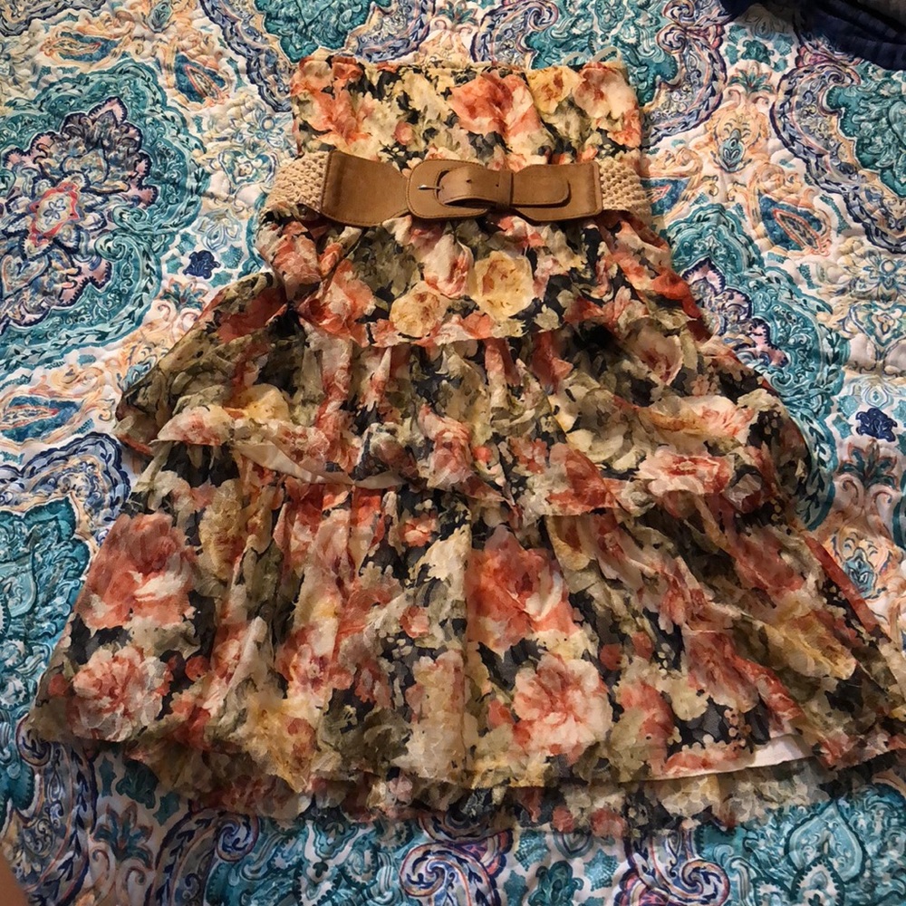 Women’s dress